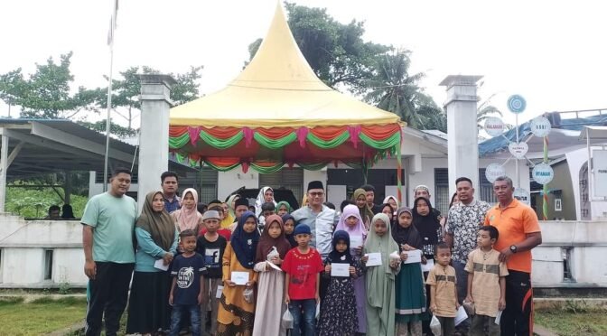 Jum’at Barokah !!Kepala Desa Pahang Berbagi Sama Yatim Piatu 