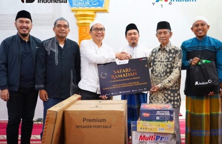 Safari Ramadan INALUM di Pulau Bandring: Santuni Anak Yatim dan Bantu Fasilitas Masjid Al Muttaqin