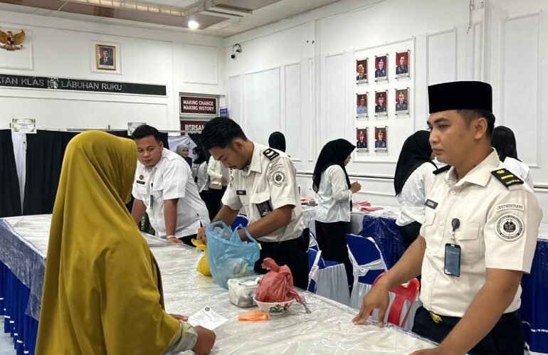 Hari Ketiga Lebaran, Lapas Labuhan Ruku Berikan Pelayanan Kunjungan Maksimal bagi Warga Binaan