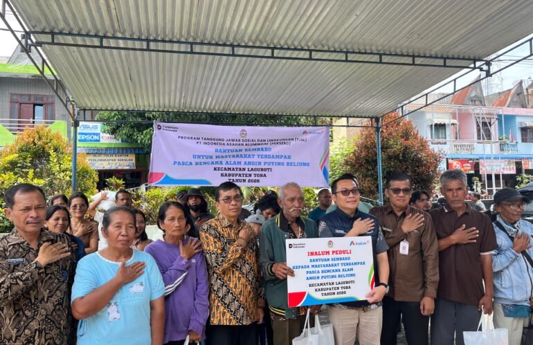 INALUM Serahkan Bantuan Bagi Masyarakat Terdampak Bencana Angin Puting Beliung Di Kabupaten Toba