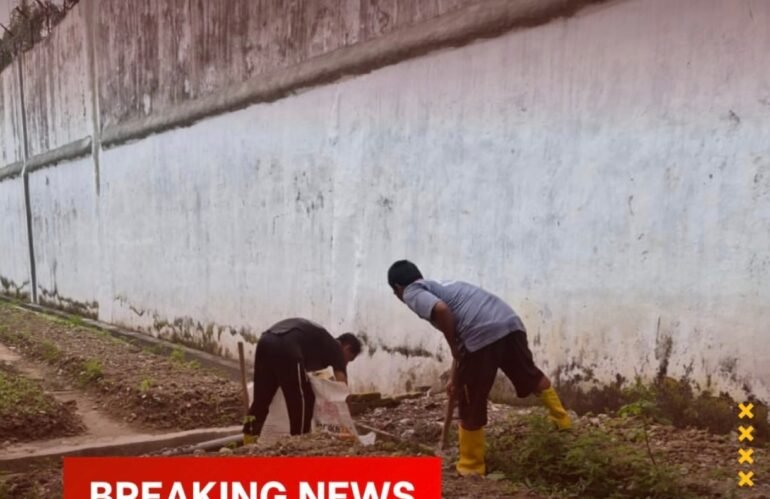 MAKSIMALKAN LAHAN KOSONG, LAPAS LABUHAN RUKU SULAP AREA BERANGGANG JADI KEBUN SAYURAN